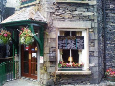 Stags Head Hotel โบว์เนส ออน วินเดอเมียร์ ภายนอก รูปภาพ
