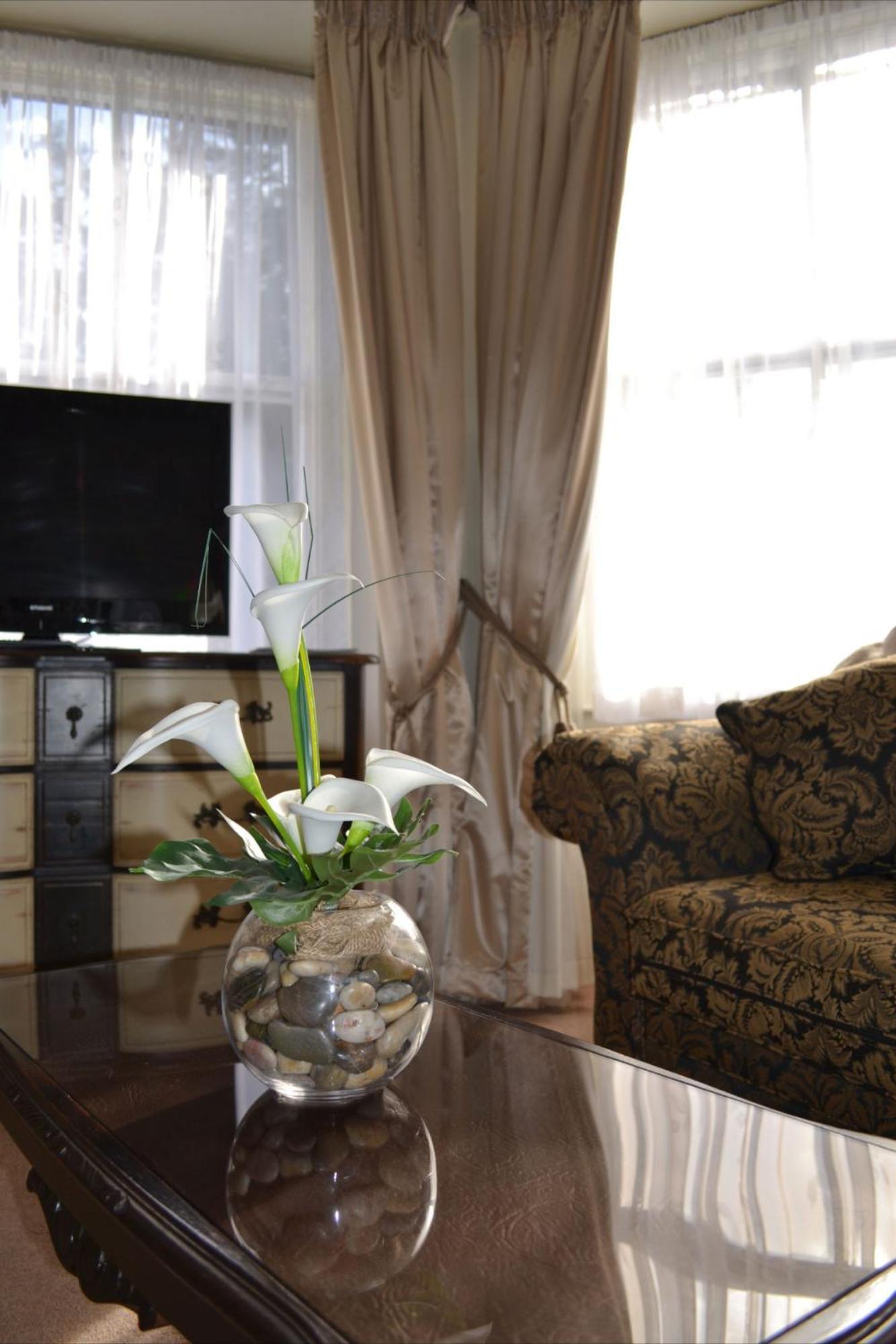Stags Head Hotel โบว์เนส ออน วินเดอเมียร์ ภายนอก รูปภาพ