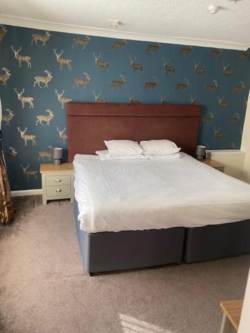 Stags Head Hotel โบว์เนส ออน วินเดอเมียร์ ภายนอก รูปภาพ