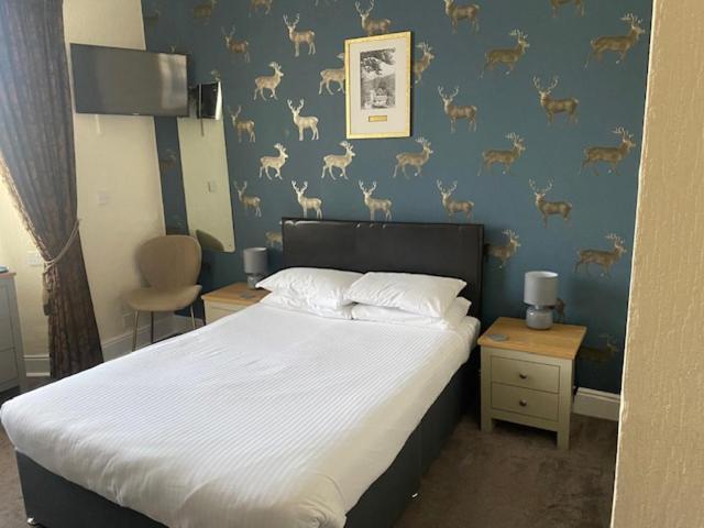 Stags Head Hotel โบว์เนส ออน วินเดอเมียร์ ภายนอก รูปภาพ